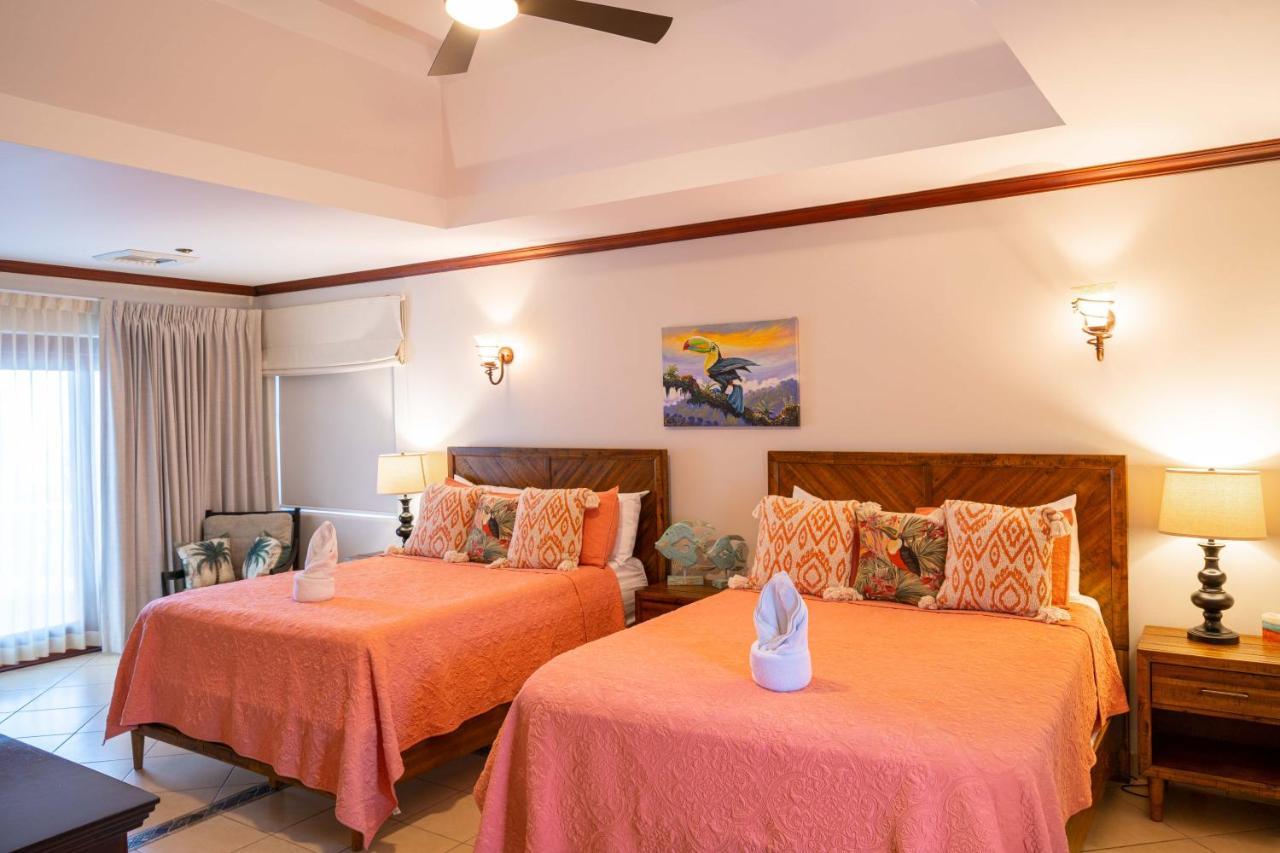 Pacifico Colonial Condominiums Manuel Antonio Esterno foto