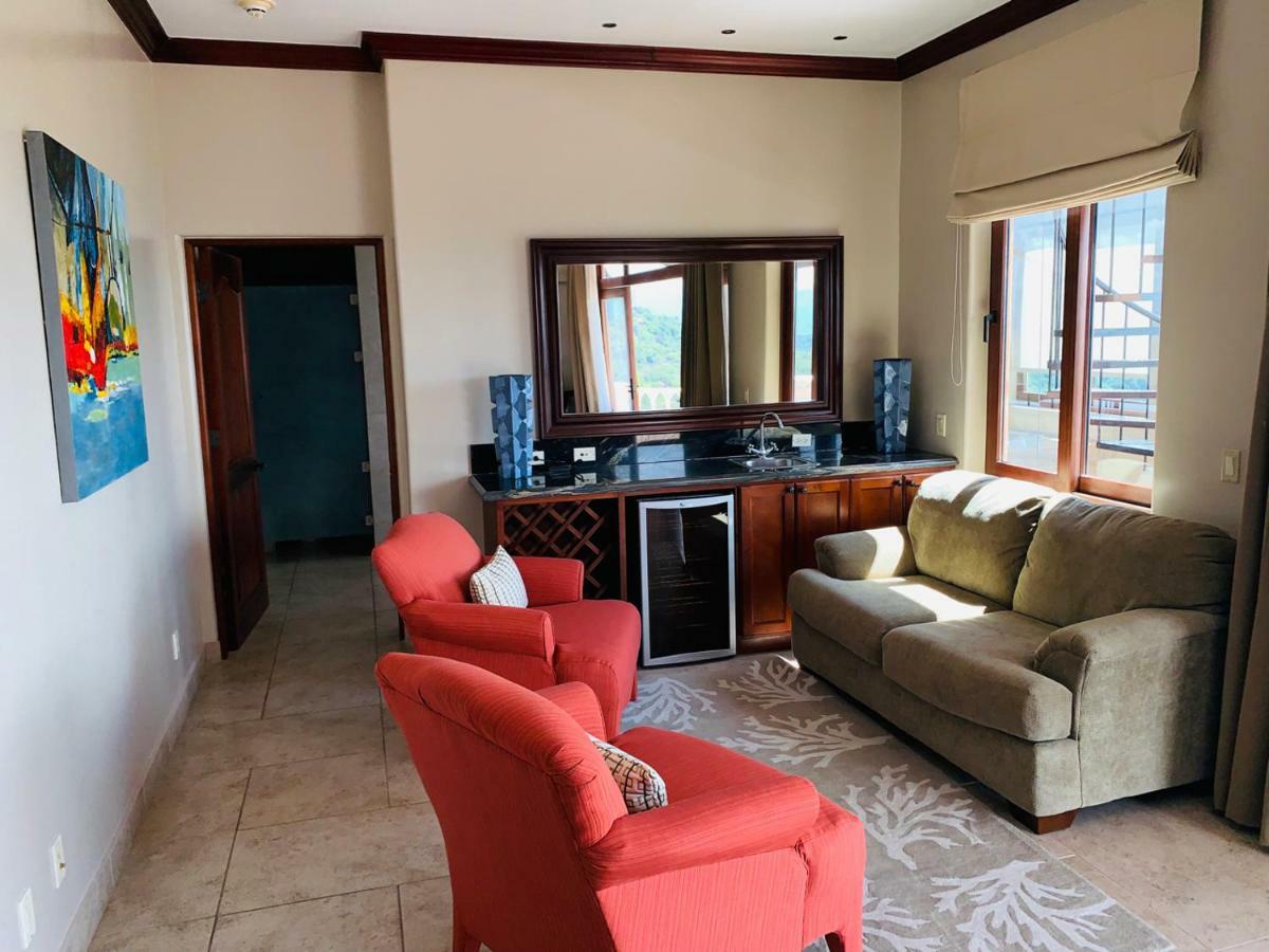 Pacifico Colonial Condominiums Manuel Antonio Esterno foto