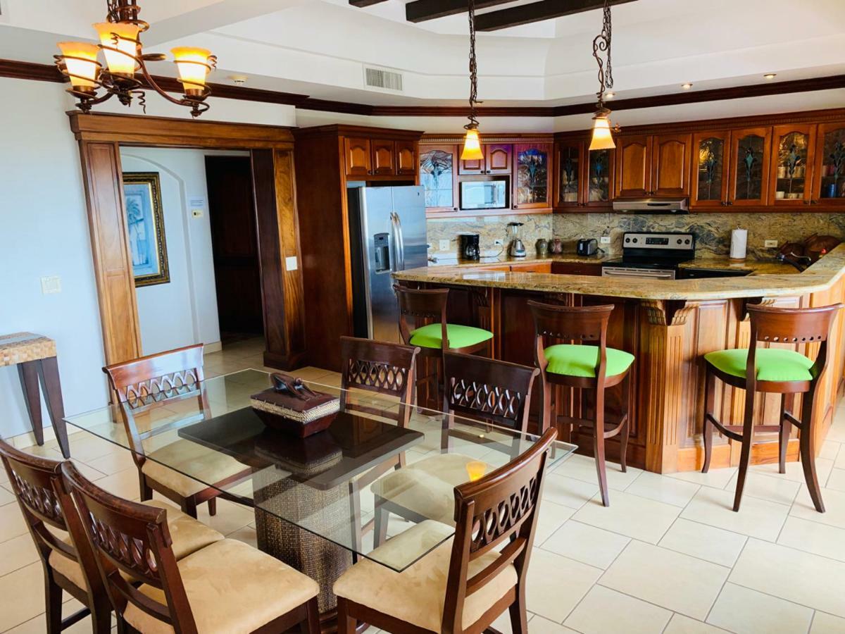 Pacifico Colonial Condominiums Manuel Antonio Esterno foto